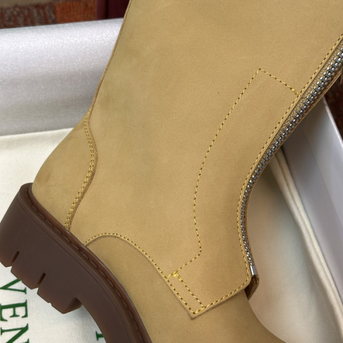 bo*te*ga Ve*ne*ta sneaker copshpe bv-57