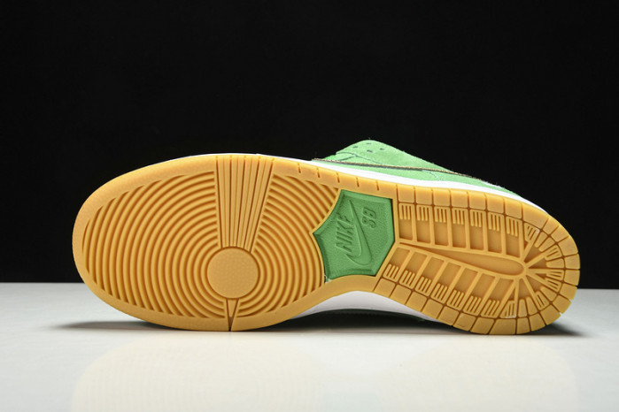 nike sb dunk low st. patrick
