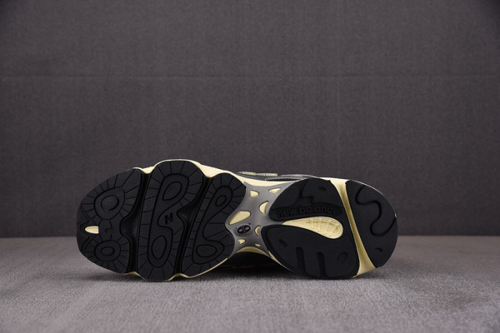 n*ew b*alance copshoe nb-130