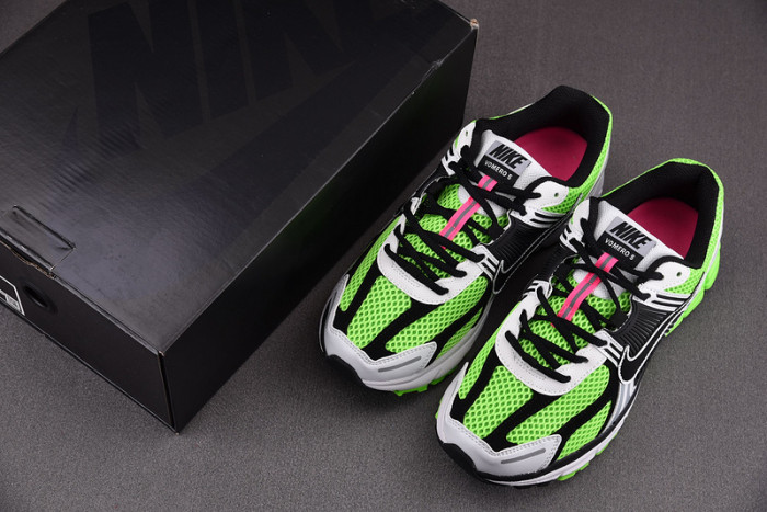 nike zoom vomero 5 "electric green" ci1694-300