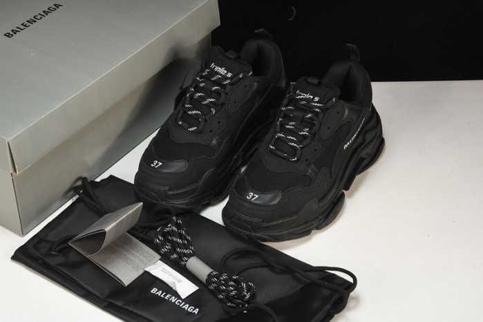 bl triple s trainers -copshoe bl132