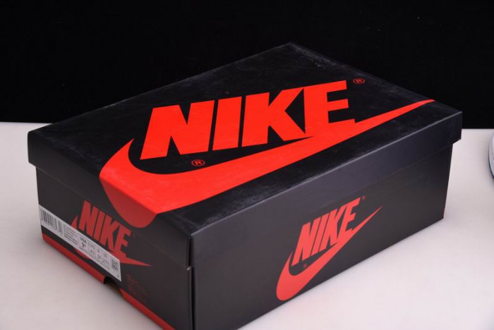 ads jordan 1 retro high black game royal - 555088-041‎